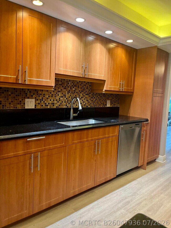 Photo - 1701 Andros Isle Unit E1