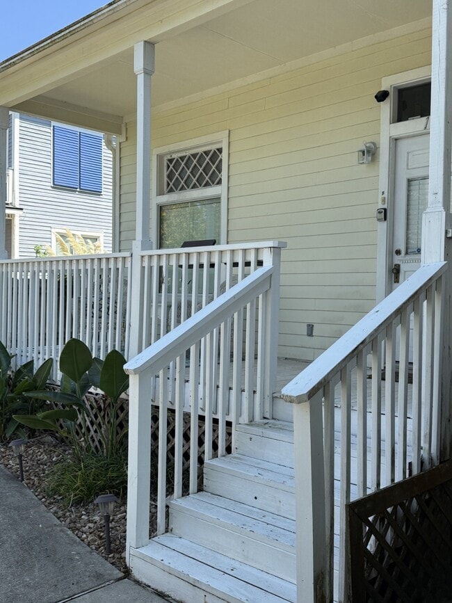 Photo - 1519 Avenue M Ave