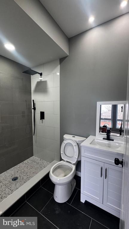 Building Photo - 1837 S 22nd St Rental