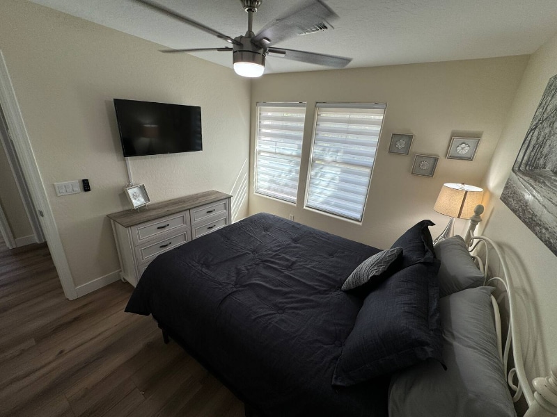 Photo - 1907 E Emily Ln