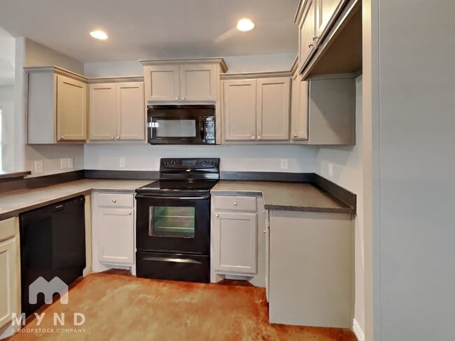 Photo - 106 Jolin Ln