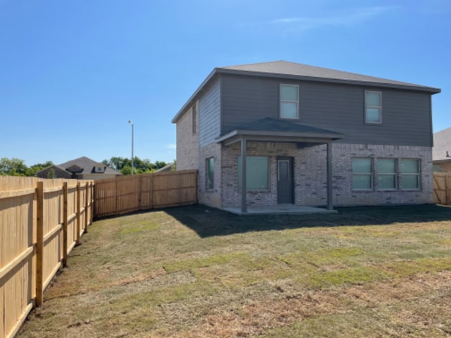 9320 Desertrock Rd