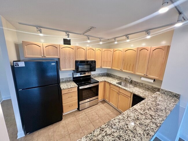 Photo - 1636 N Wells St Unidad 1402