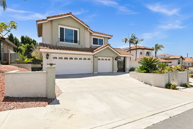 Stunning 4BR + Office/Den, 3BA View Home with 3-Car Garage!