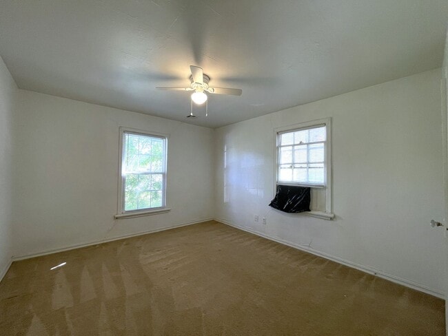 Photo - 1705 NW 40th St