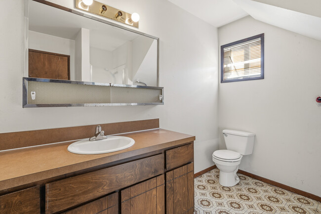 Photo - 119 N 9th St Unidad 119