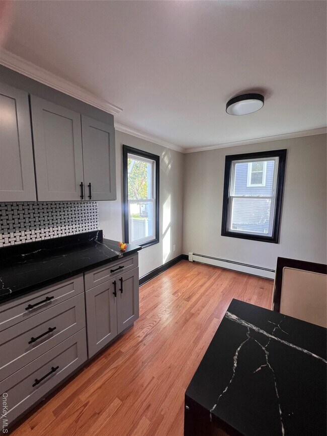 Photo - 39 Grand St
