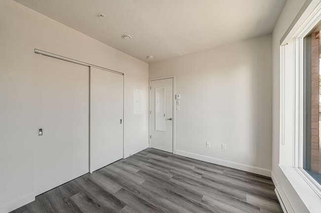 Photo - 205 Blvd. Marcel-Laurin Unité 508