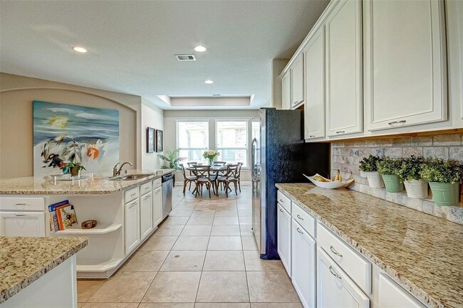 Photo - 6 Galleta Ct