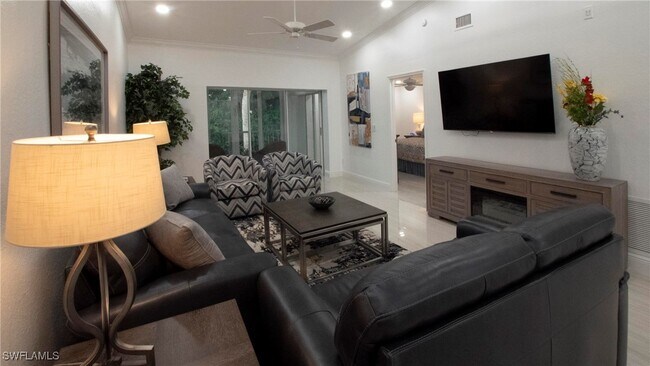 Photo - 859 Tanbark Dr Unidad 205