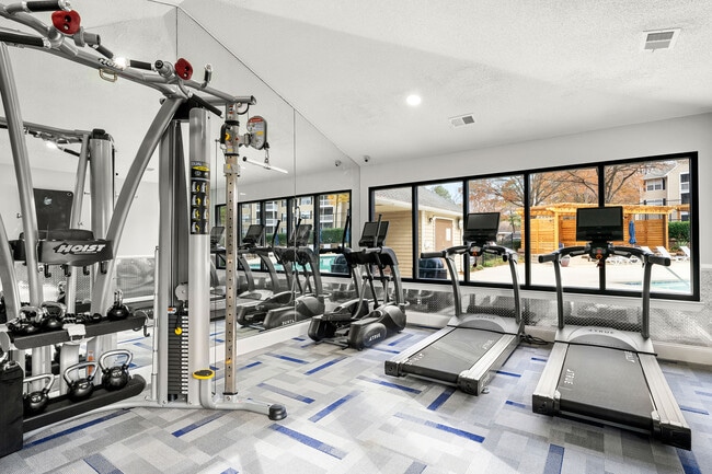 Fitness Center - Rosewood Apartment Homes
