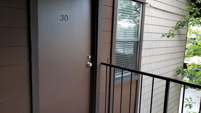 Photo - 1465 E Peckham Ln