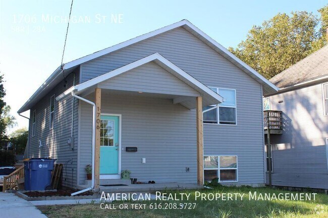 Building Photo - 1706 Michigan St NE Rental