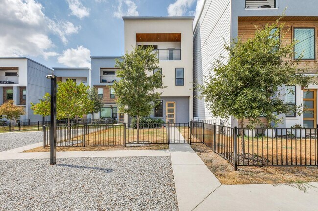 Photo - 10630 Greengarden Rd