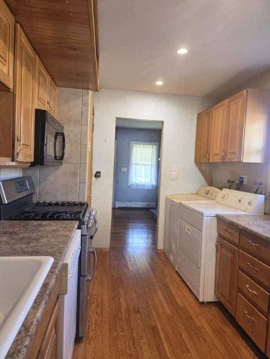 Building Photo - 111 Horton Rd