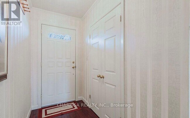 Photo - 2416 Rebecca St