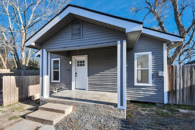 Photo - 3423 Beulah St