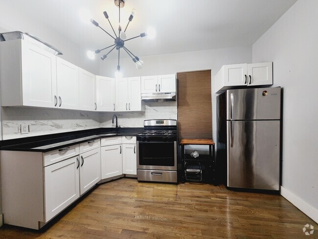 Building Photo - 69 Neptune Ave Unit 1L Rental