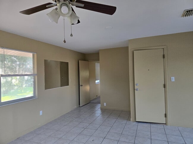 Photo - 5221 NE 15th Ave Unit TRENT