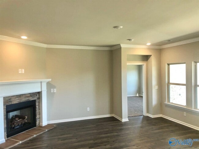 Photo - 124 River Haven Dr