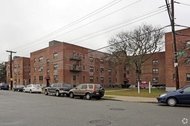 Braddock Gardens - Braddock Gardens Apartments