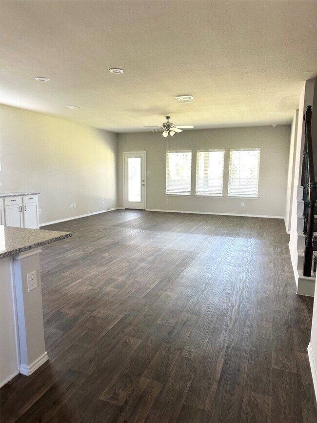 Photo - 12310 New River Trl