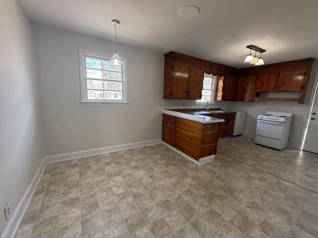 Photo - 4442 Reona Ave