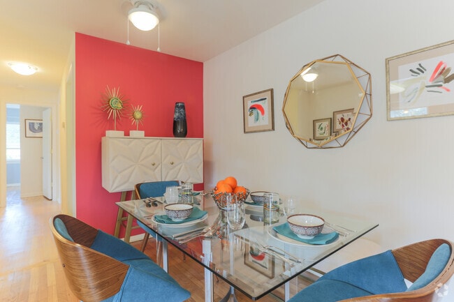 2BR,2BA,-The Chesapeake