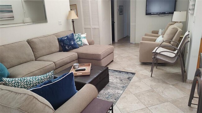 Photo - 1555 Tarpon Center Dr Unit 262