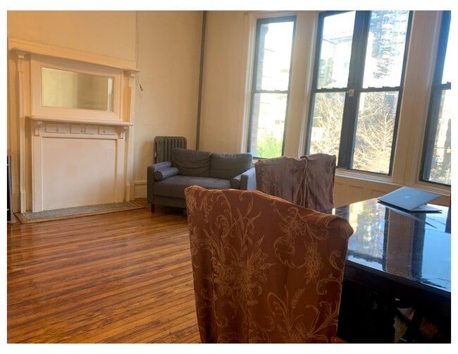 Photo - 4 Washington Ter