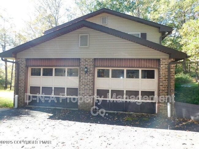 Photo - 1134 Scotrun Dr