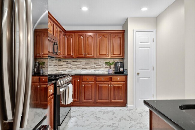 Photo - 34 Marina Dr