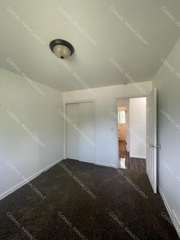 Photo - 808 Chatham Dr