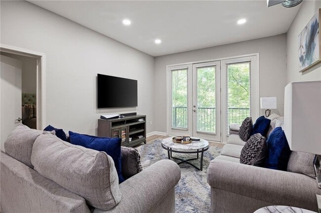 Photo - 5300 Peachtree Rd Unit 2104