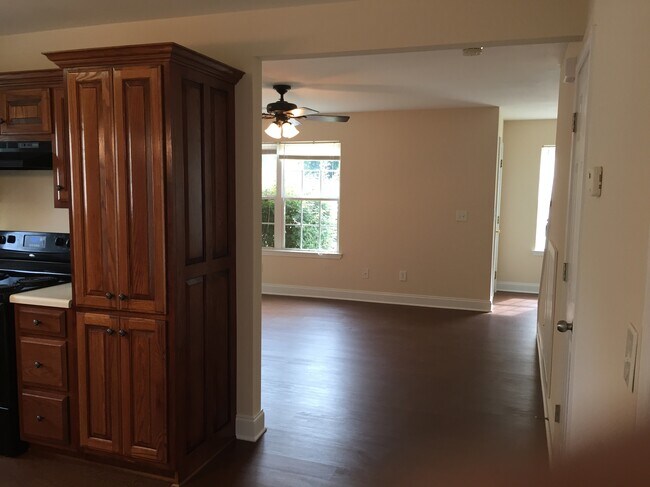 Photo - 319 Chestnut Ave Unidad 369E