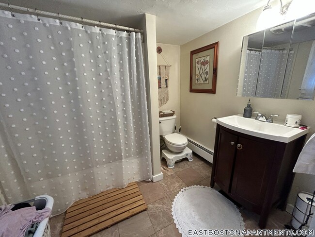 Photo - 249 Bennington St Unit 1