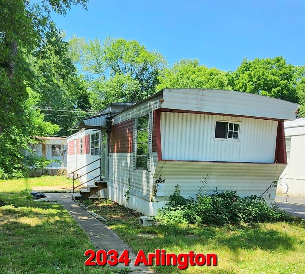 2034 Arlington Pkwy - 2034 Arlington Pkwy House