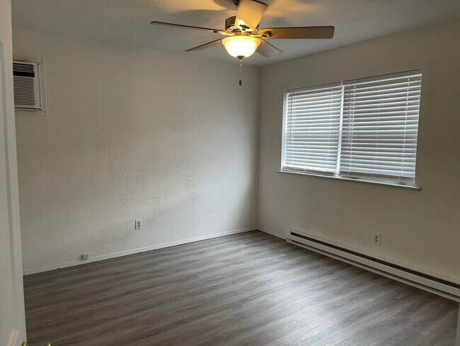 Photo - 726 W Idaho St Unit 2