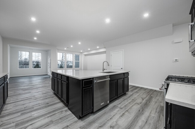 Photo - 535 Watercress Dr