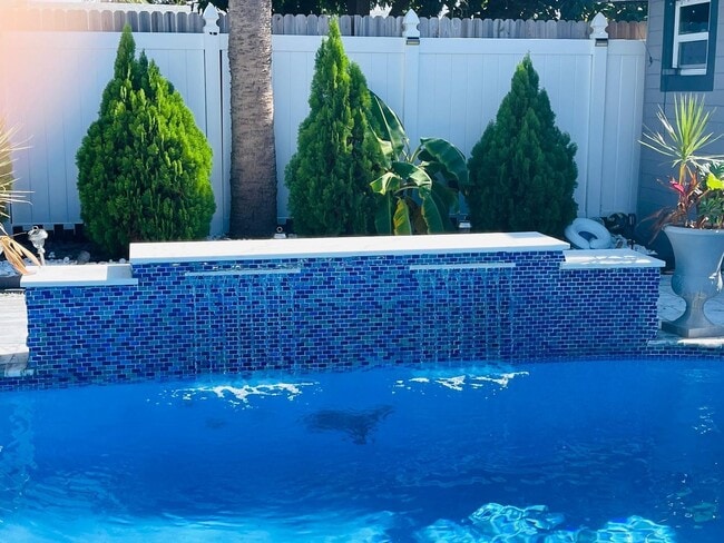 Photo - 1320 SE 2nd Terrace