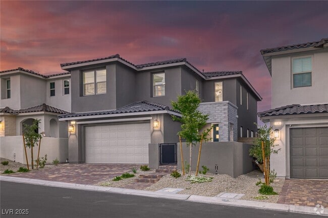 Building Photo - 2246 Bird of Prey St Rental