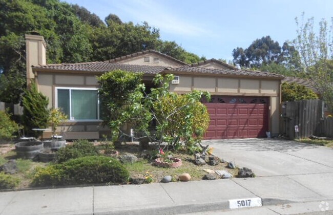 Building Photo - Single Story Home in El Sobrante, CA