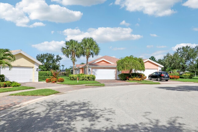 Photo - 10628 SW Hartwick Dr