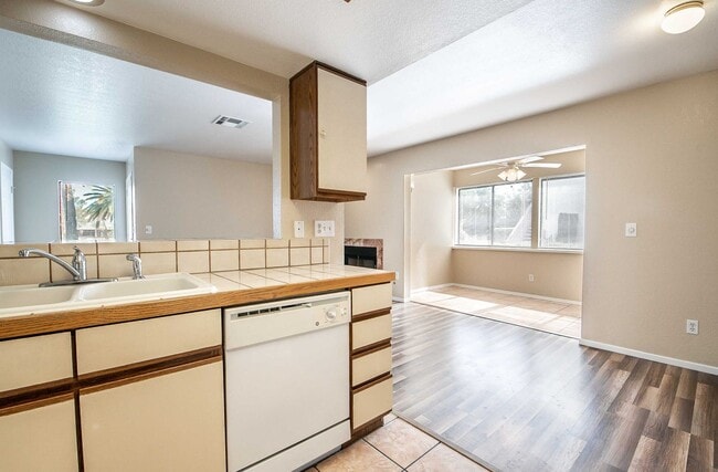 Great 2 Bedroom Condo - Great 2 Bedroom Condo