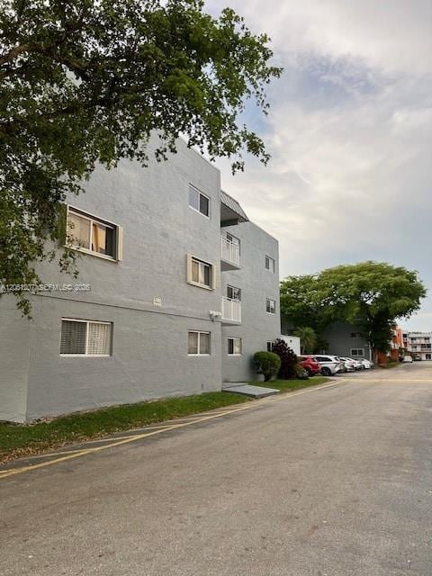 Building Photo - 11311 SW 200th St Unit 309D
