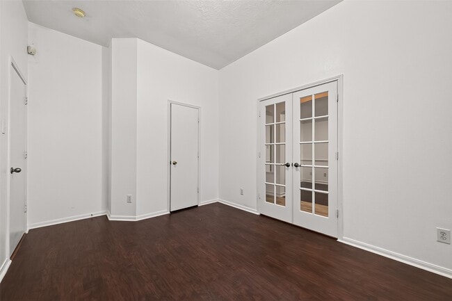 Photo - 9323 Eaglewood Shadows Ct