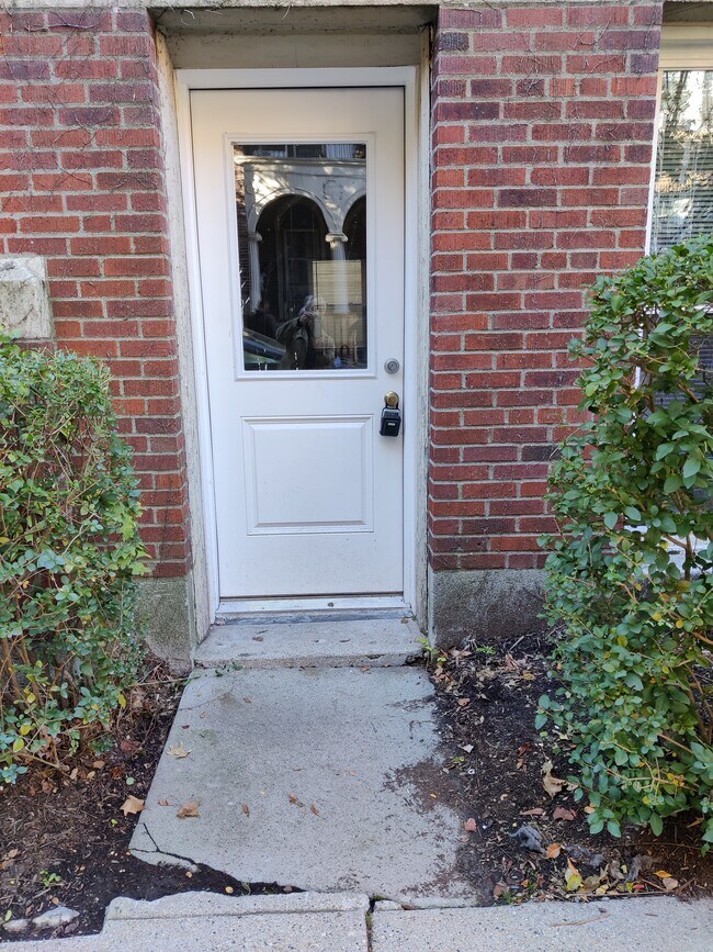 Photo - 17 Melvin Ave Unit B