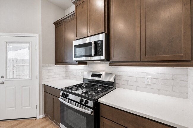 Photo - 2535 Bordelon Ln