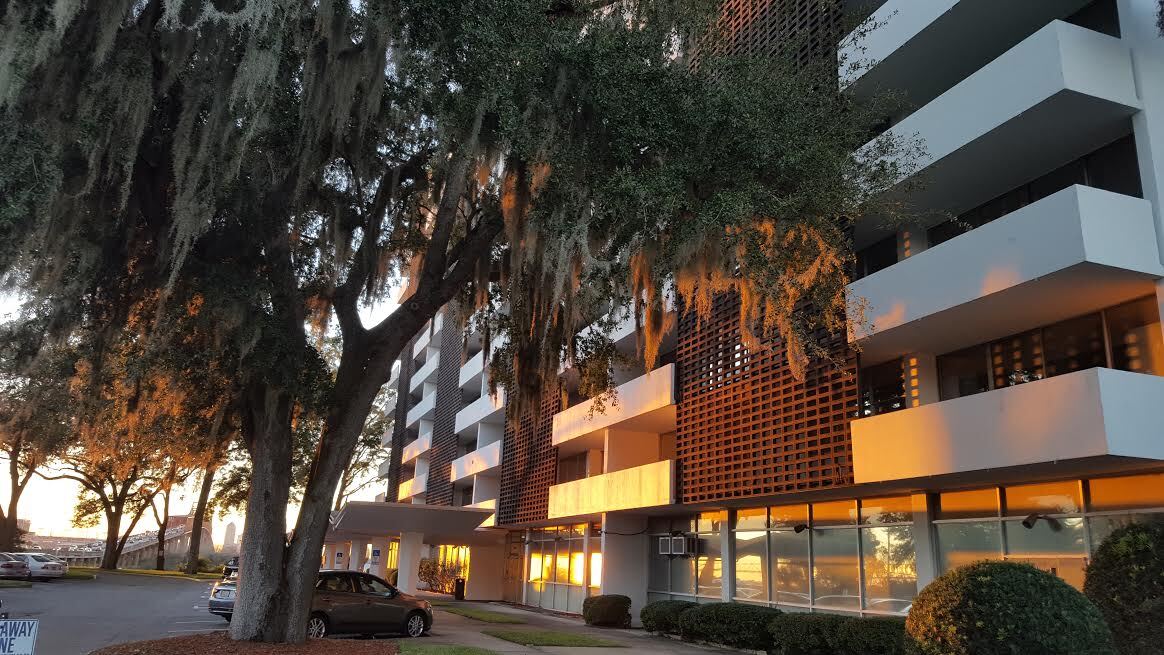 Photo - Riverton Tower Senior Center