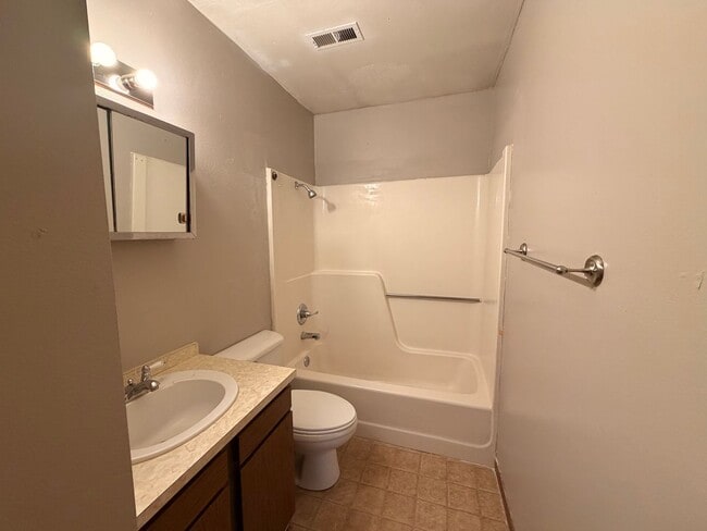 Photo - 2728 4th Ave N Unit = #4